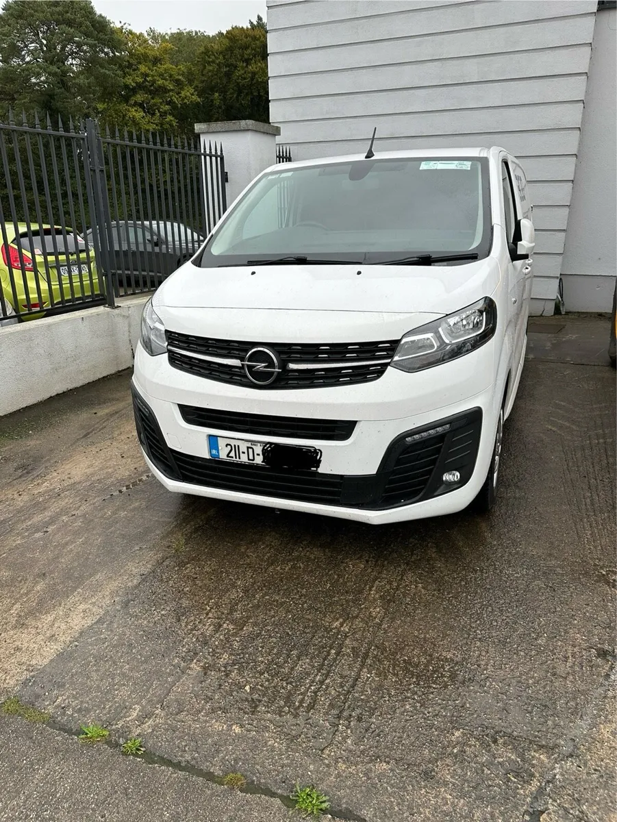 2021 Opel vivaro 2.0 - Image 1