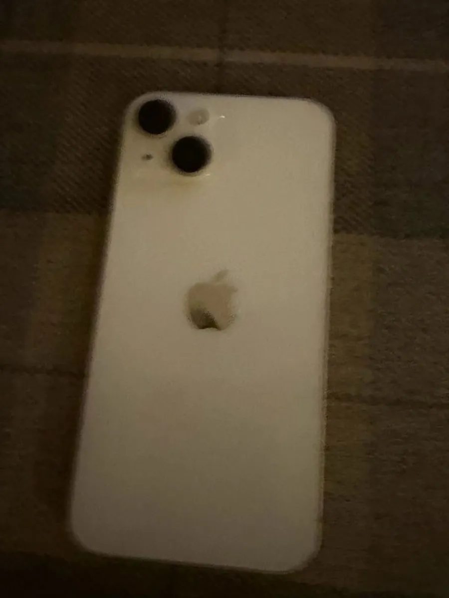 iPhone 14 Bargain read ad - Image 2