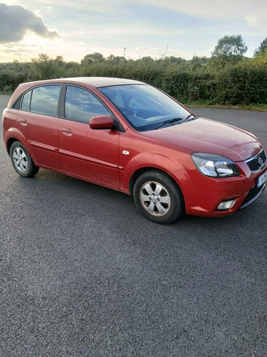 2011 kia rio - Image 1