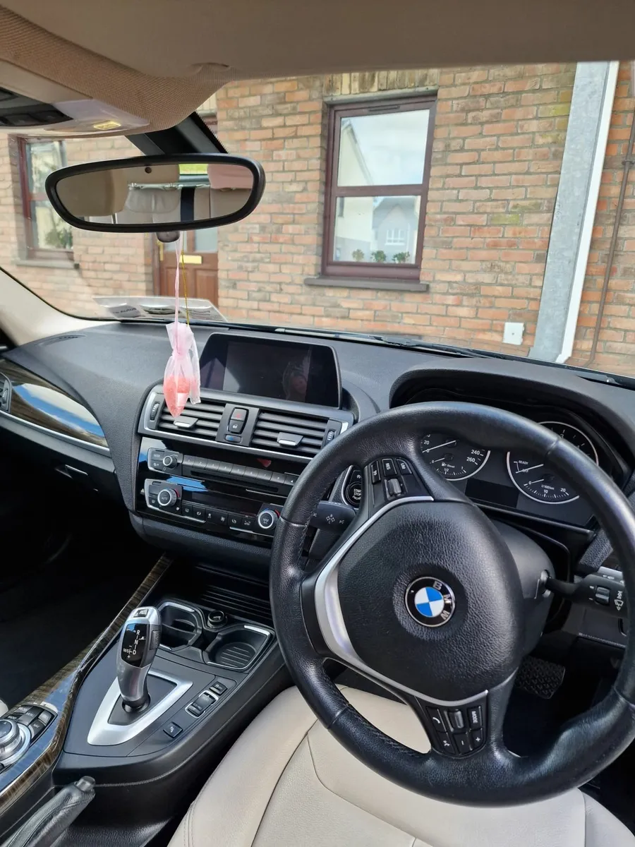 BMW 1-Series 2016 - Image 2