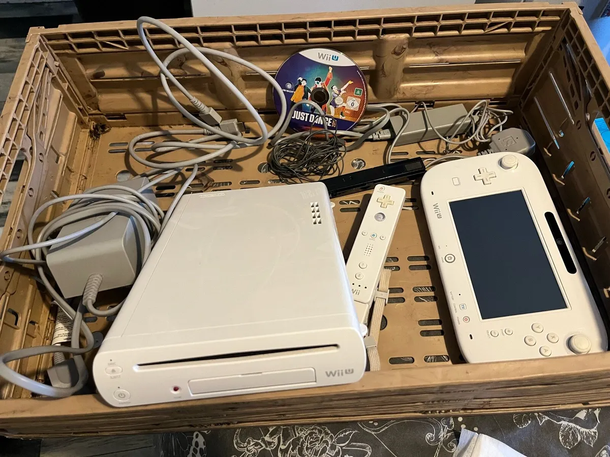 White Wii u - Image 2