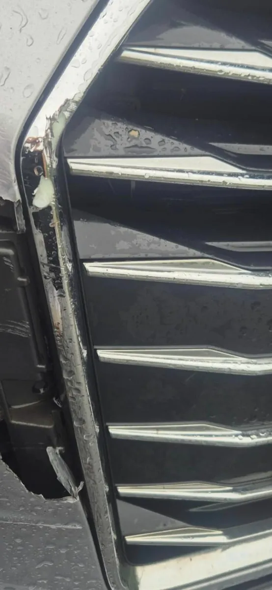 Second hand car parts Audi A4 2018 - Image 2