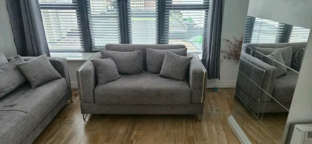 Apartment Furnitire - Image 3