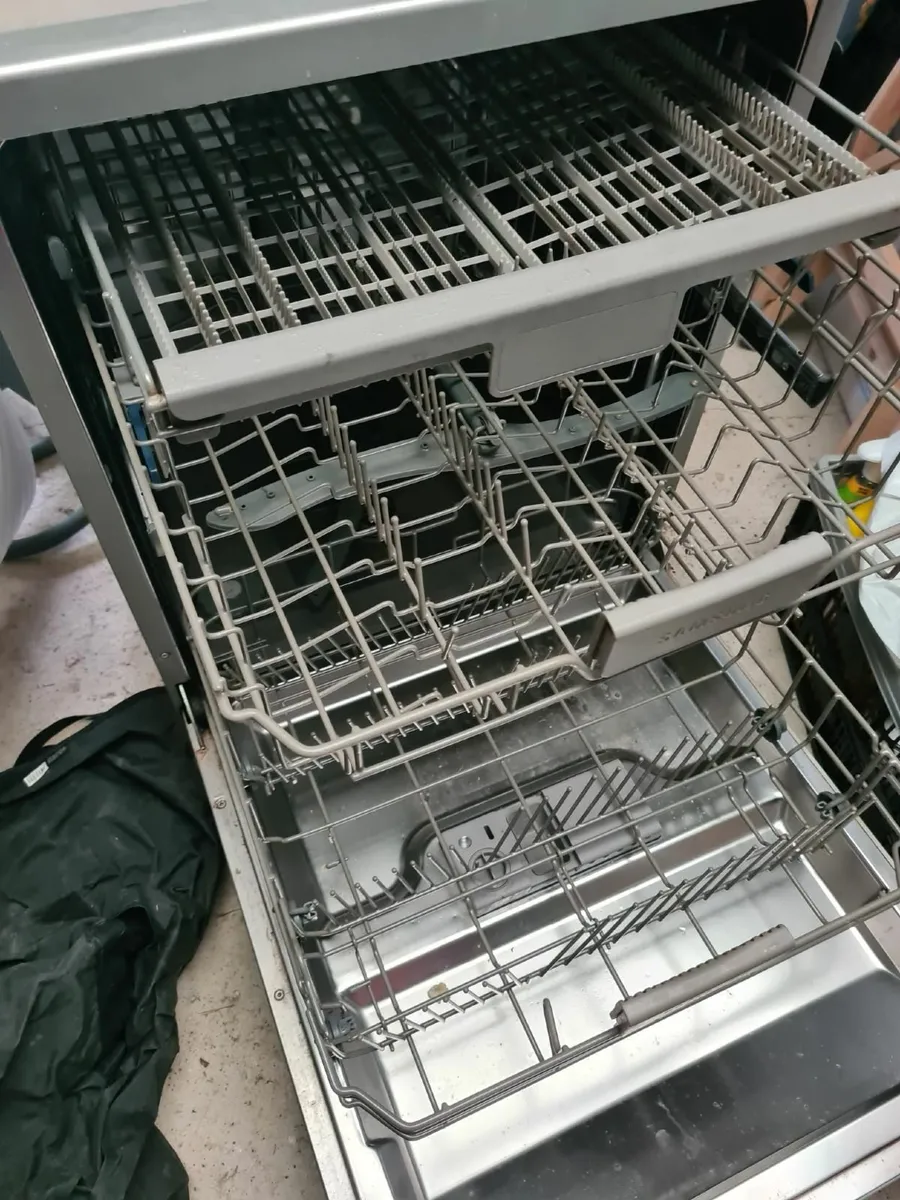 Dishwasher  Samsung - Image 4
