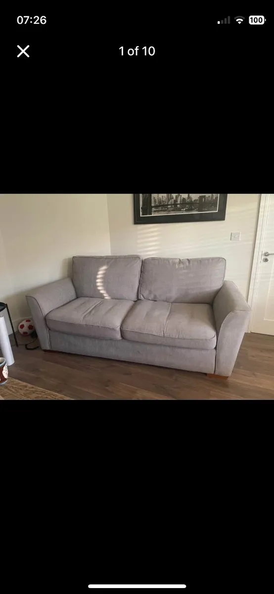 Very comfy grey couch - Image 1