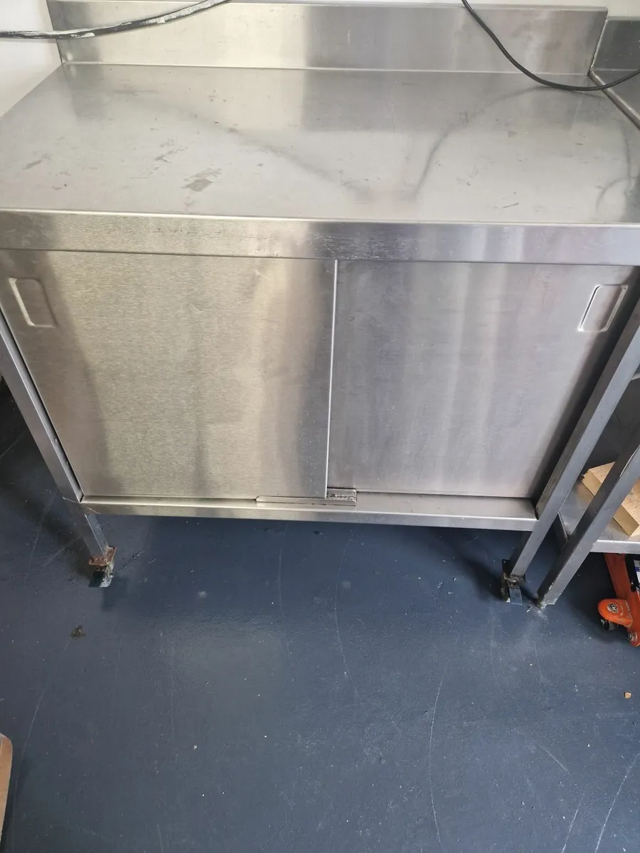 Stainless steel cabinet
