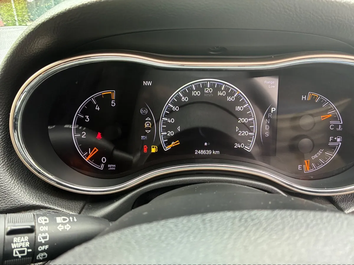 Jeep Cherokee 2014 - Image 2