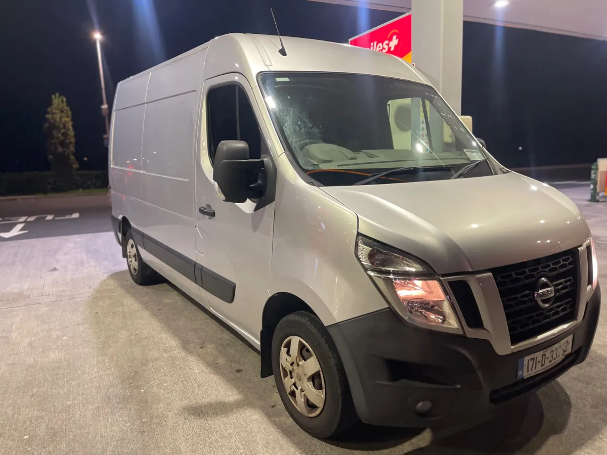 Nissan NV400 2017 - Image 1