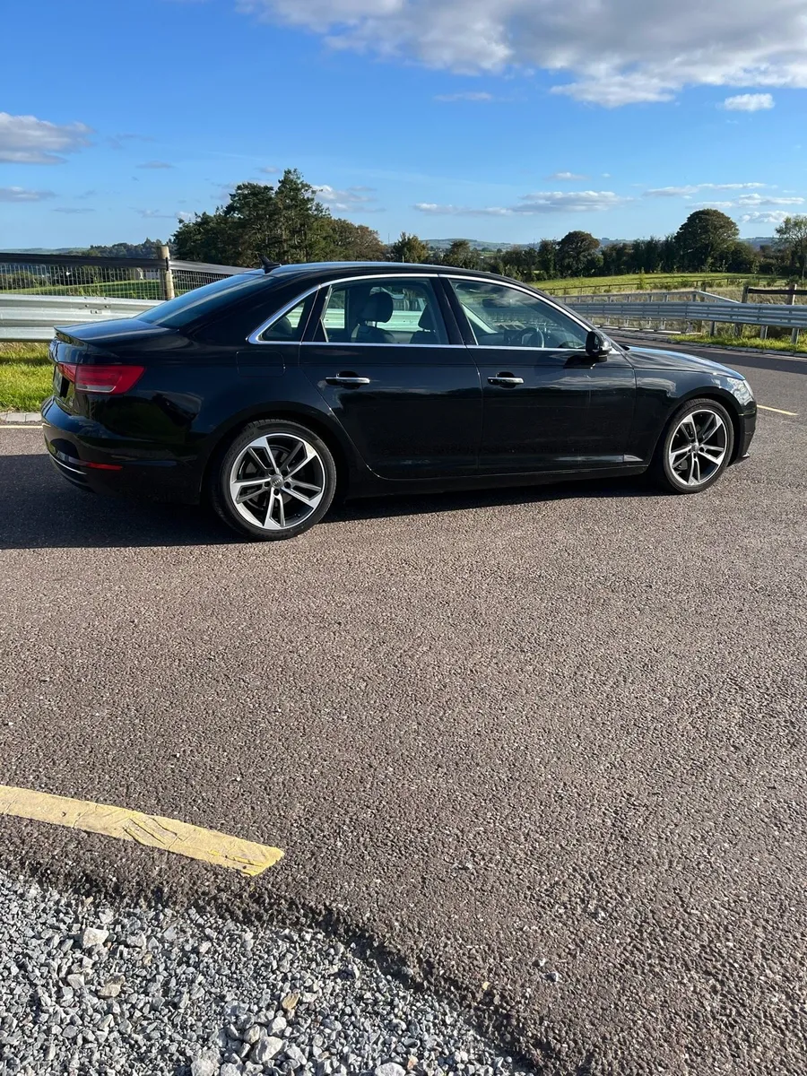Car - Image 3