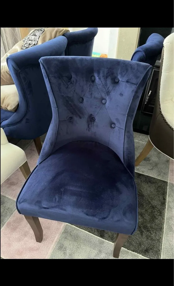 8 dining chairs - Image 4