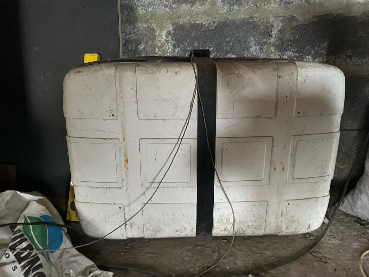 6man life raft - Image 2
