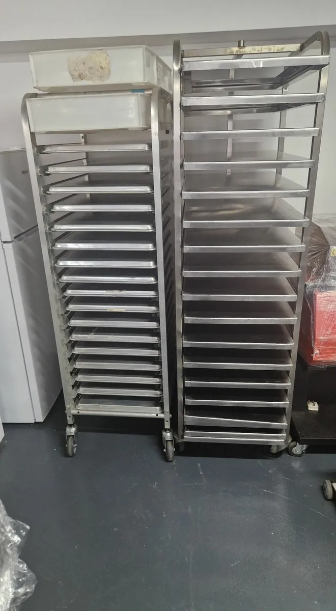 Stainless steel trays+trollies - Image 2