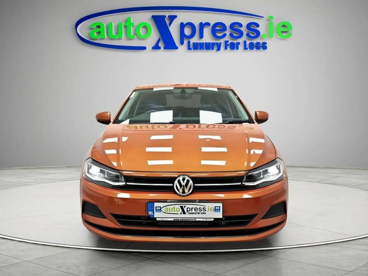 Volkswagen Polo 1.0 TSI Automatic, Reversing camer - Image 3