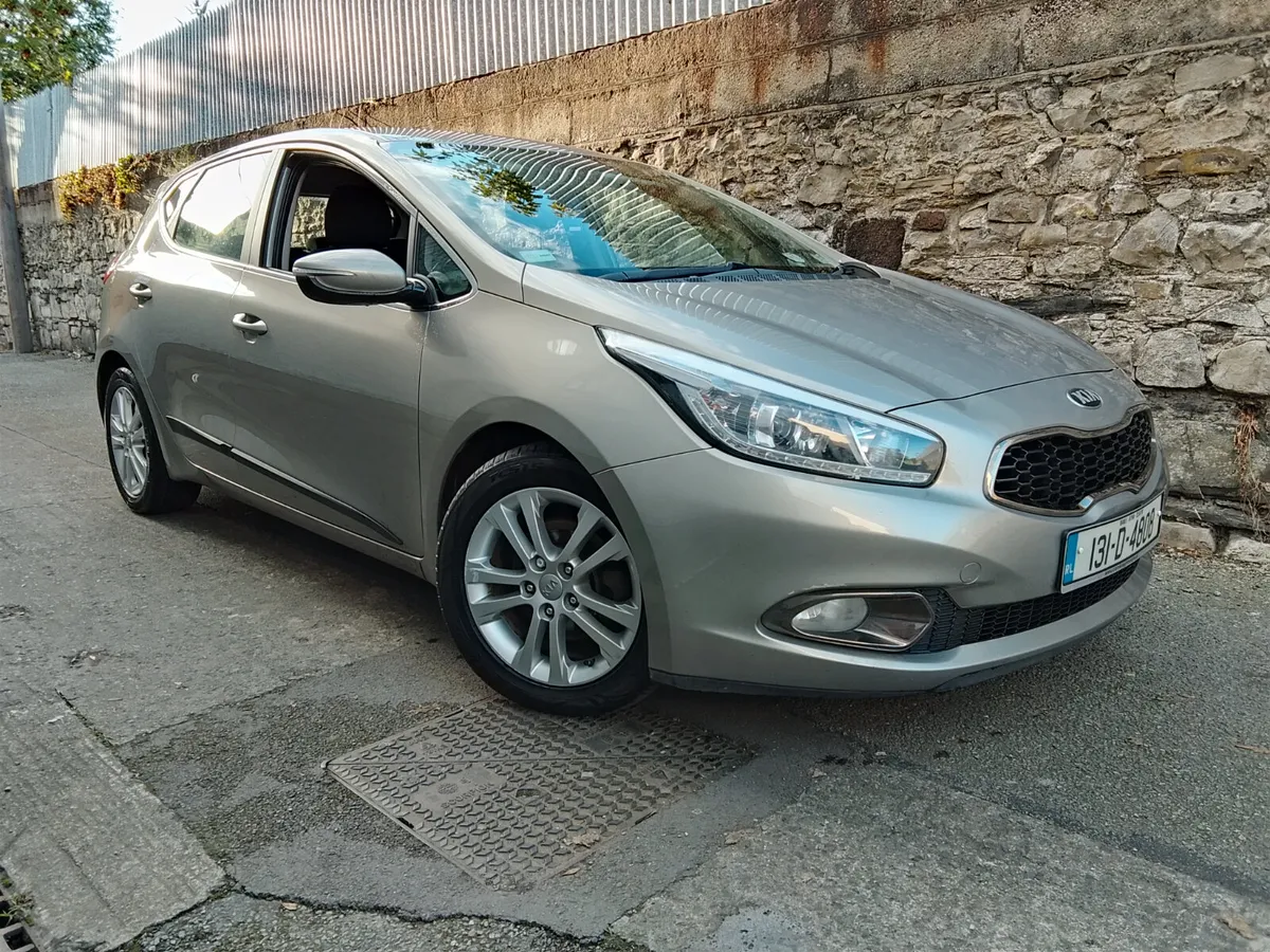 Kia Ceed 2013 - Image 1