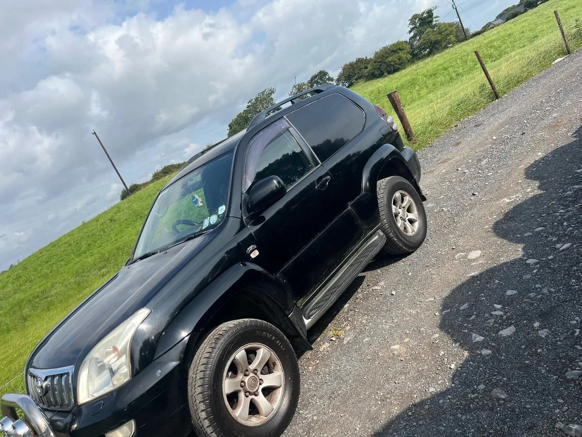 Toyota Land Cruiser - Image 3