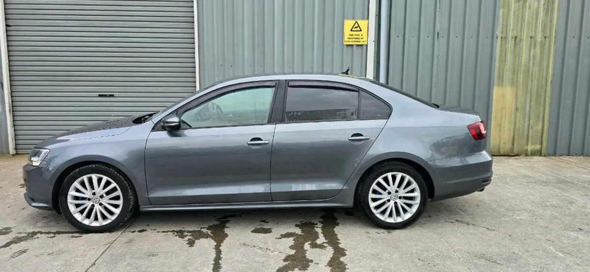 161 VW JETTA DIESEL - Image 3