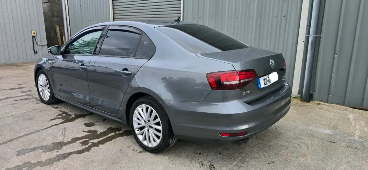 161 VW JETTA DIESEL - Image 4