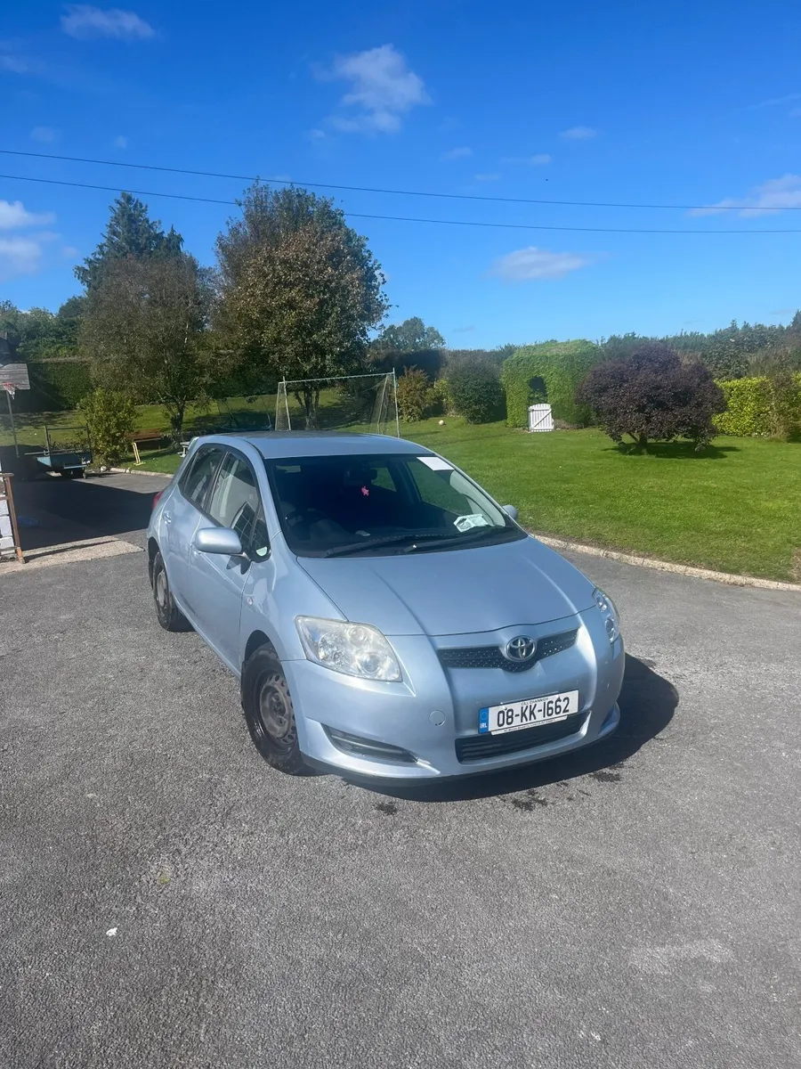 Toyota Auris 2008 - Image 1
