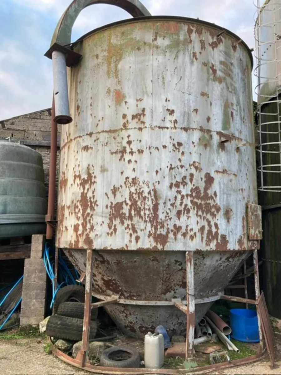 Grain bin - Image 4