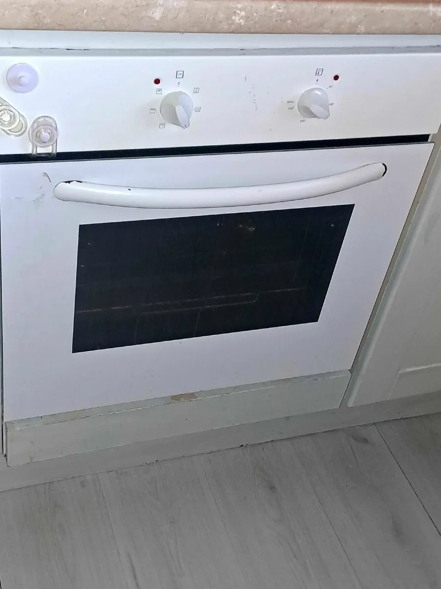 Fridge oven - Image 1
