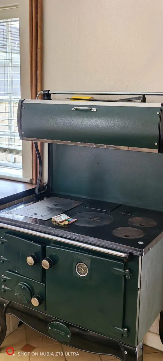 Waterford Stanley errigal Cooker & boiler - Image 1