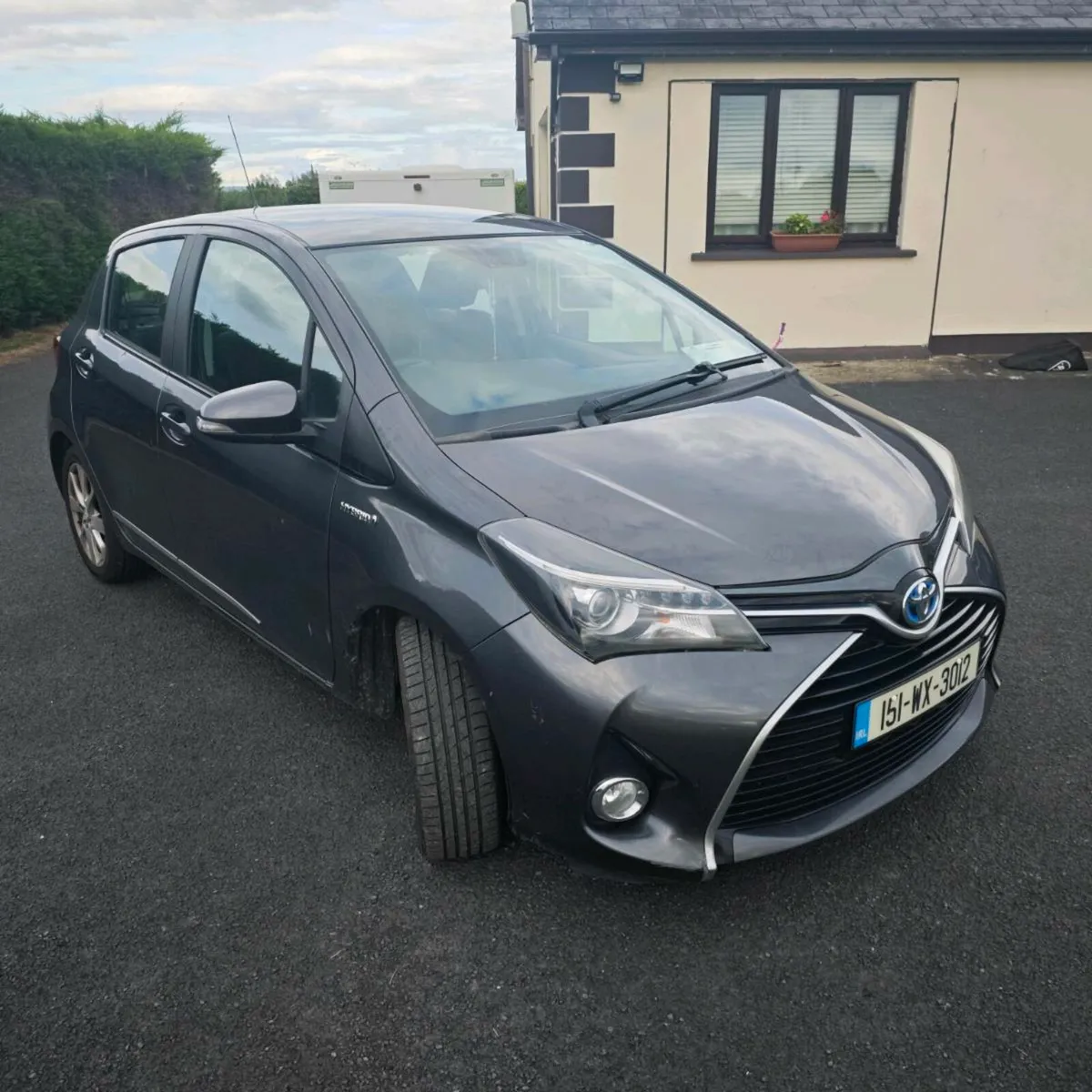 Toyota Yaris Hybrid - Image 4