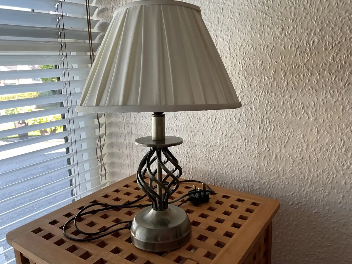 Pair of bedroom reading touch lamps - Image 1