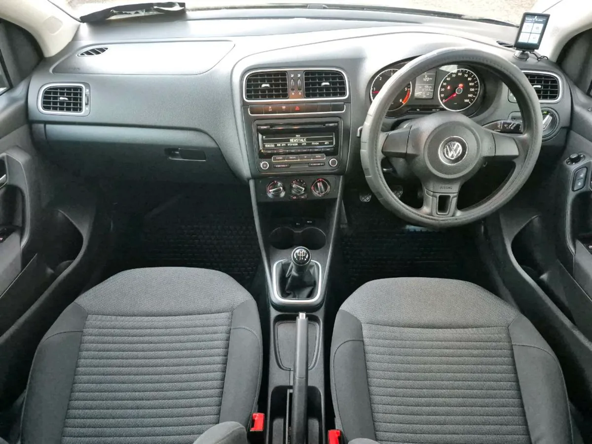 VW POLO**1.2L DIESEL**ONLY 67,000mls** - Image 4