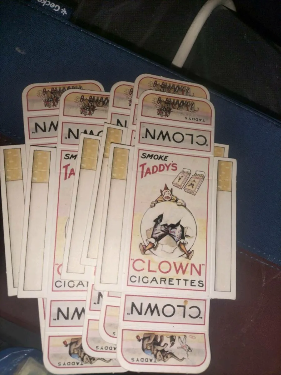 OLD CIGARETTES BOXS TADDYS CLOWN...