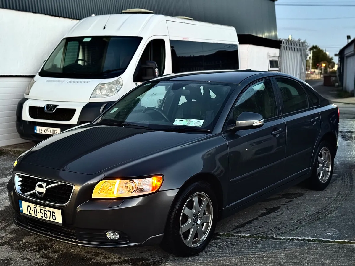 ⚫️Volvo S40 2012 AUTOMATIC⚫️ - Image 3