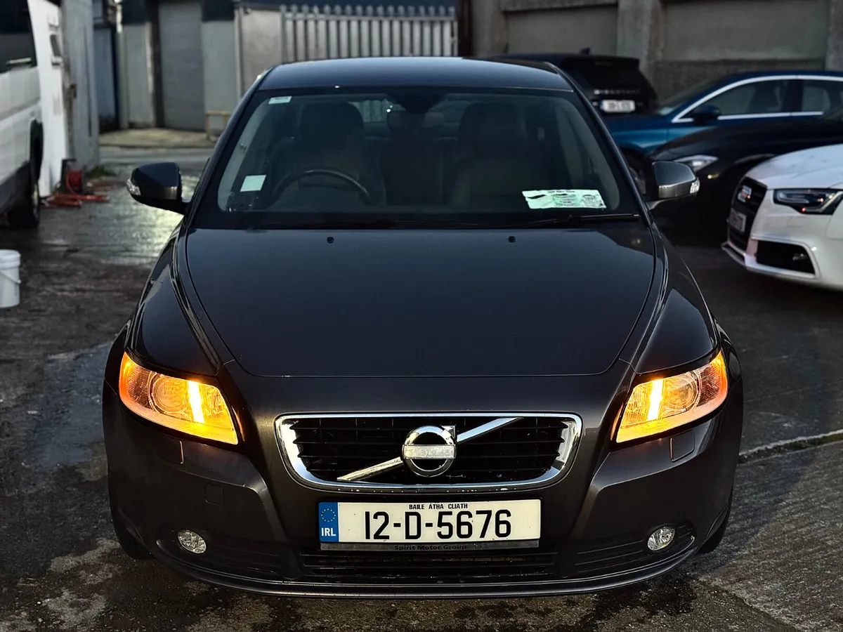 ⚫️Volvo S40 2012 AUTOMATIC⚫️ - Image 2