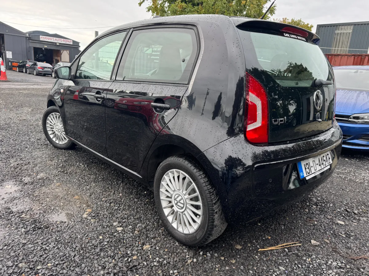 Volkswagen up!  Automatic - Image 3