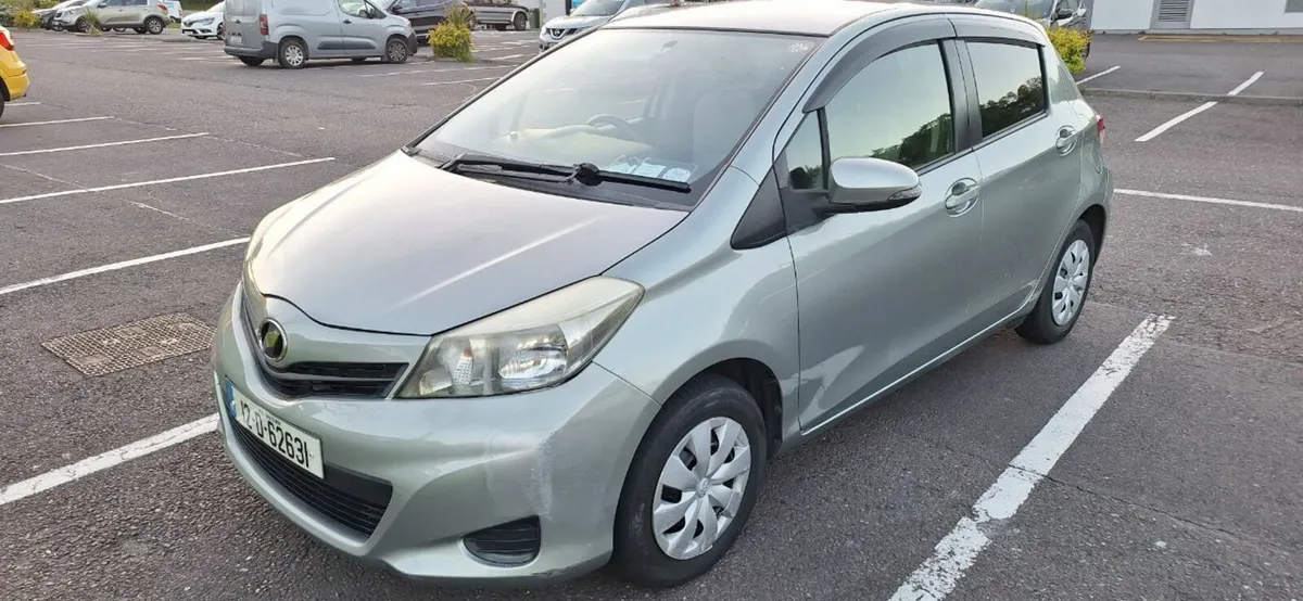 Toyota Vitz/Yaris Automat 86000 KM NCT 2026 Aug - Image 3