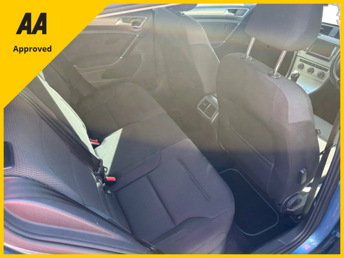Volkswagen Golf 1.6 TDI MATCH BLUEMOTION 105PS 5 5 - Image 4
