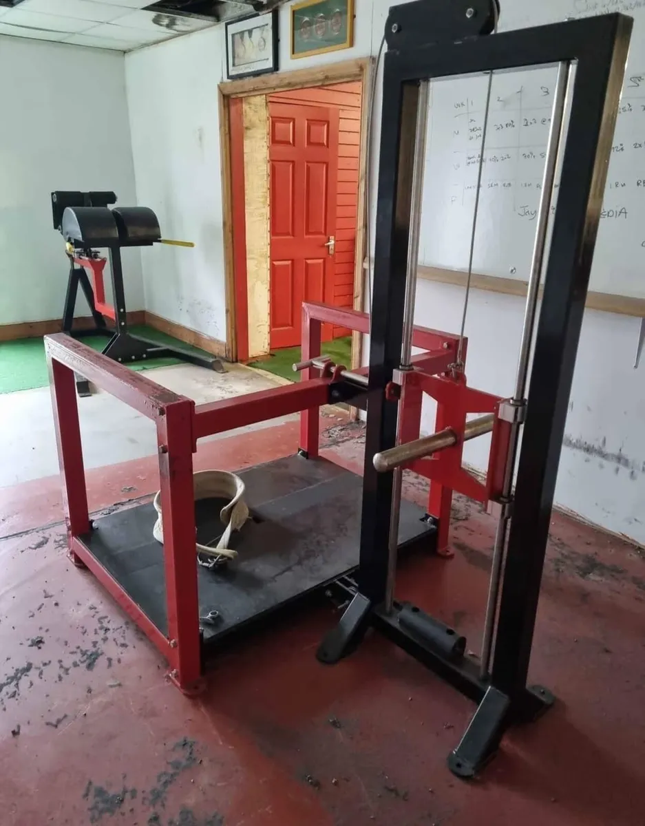 Bell squat commercial grade - Image 1
