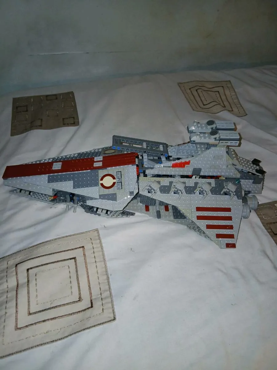 Lego Star Wars Republic Attack Class Venator - Image 2
