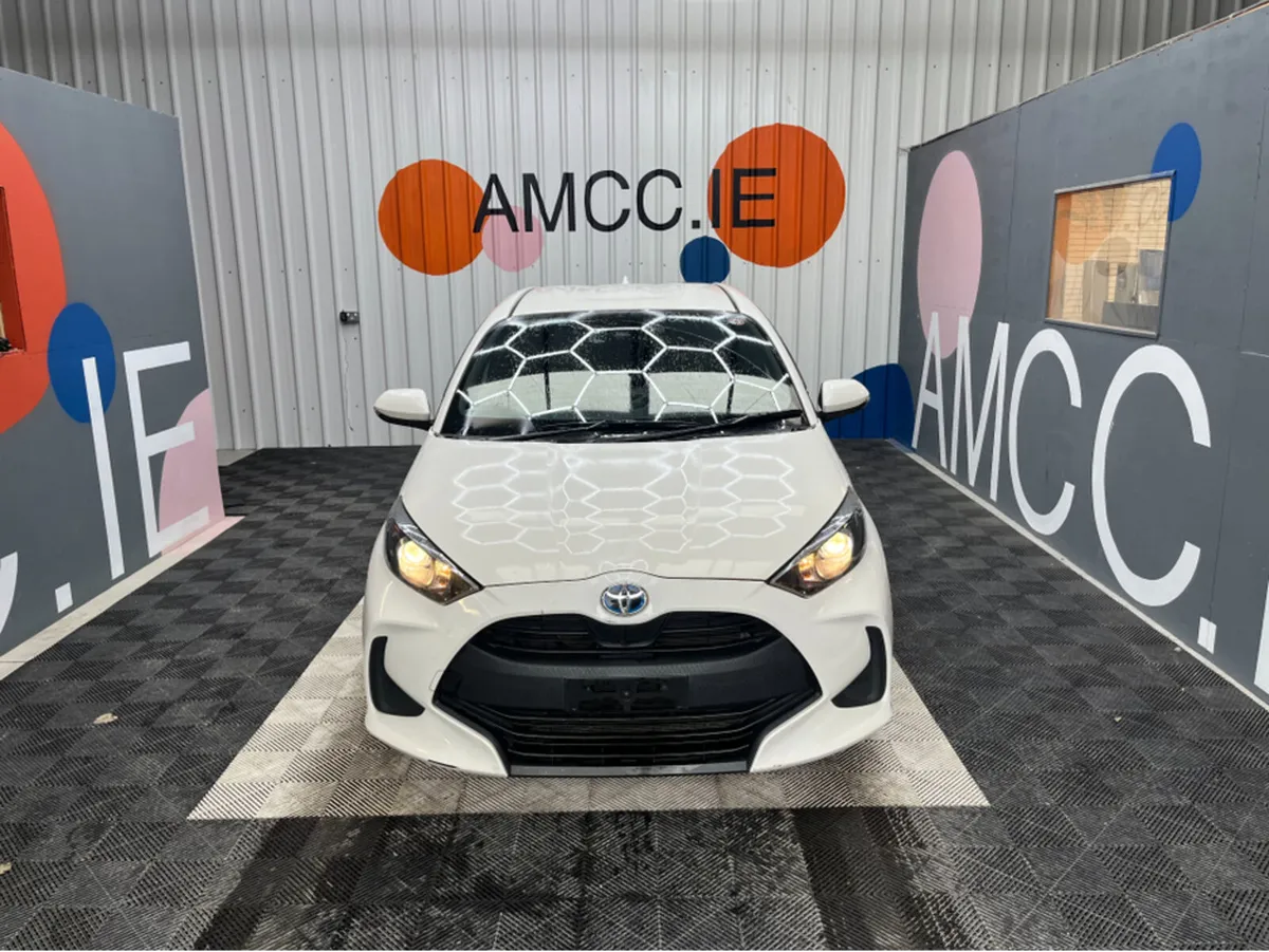 Toyota Yaris €15950! 2021 TOYOTA YARIS 1.5L HYBRID - Image 2