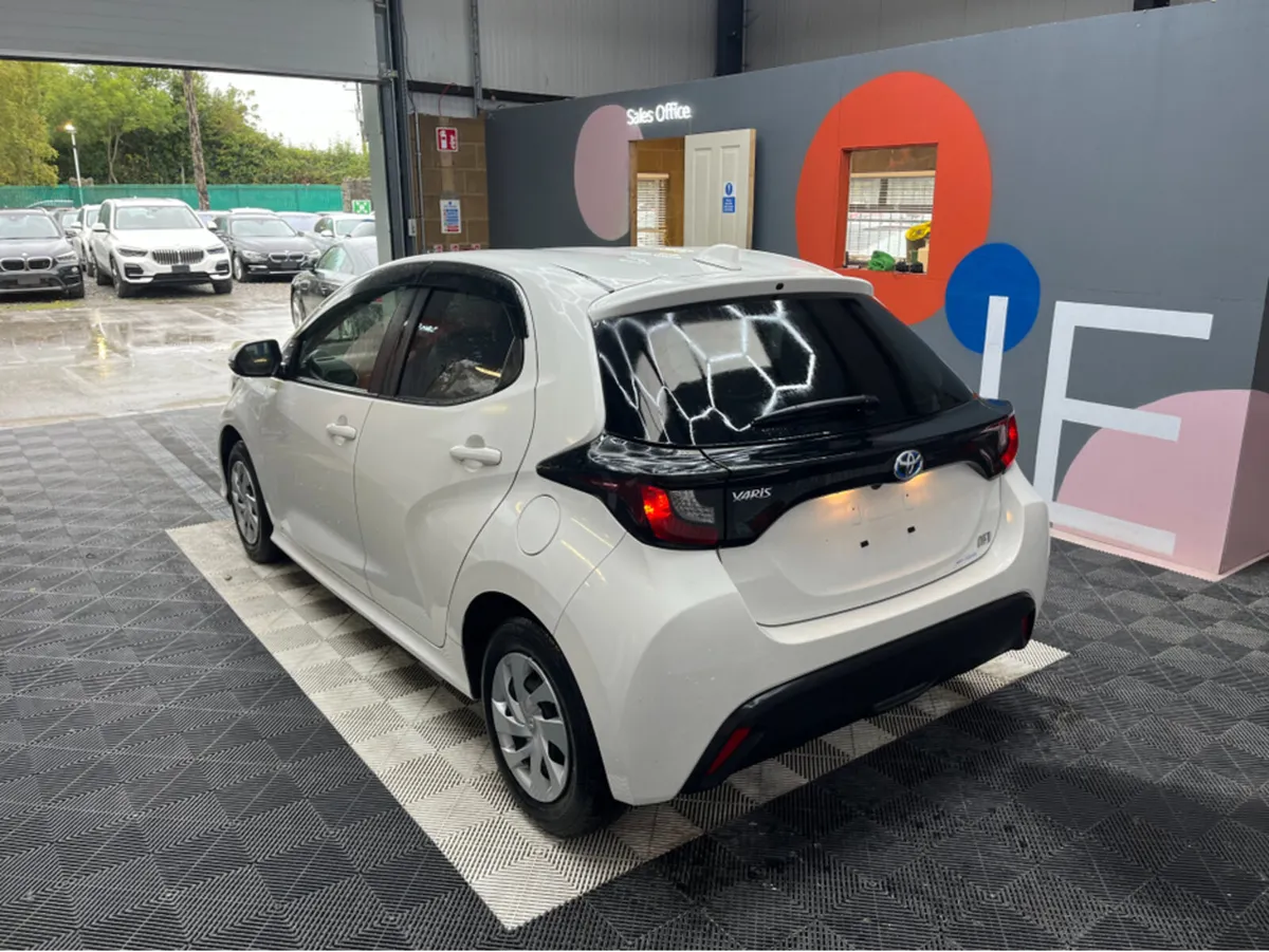 Toyota Yaris €15950! 2021 TOYOTA YARIS 1.5L HYBRID - Image 4