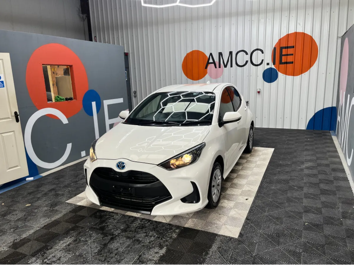 Toyota Yaris €15950 2021 TOYOTA YARIS 1.5L HYBRID - Image 3