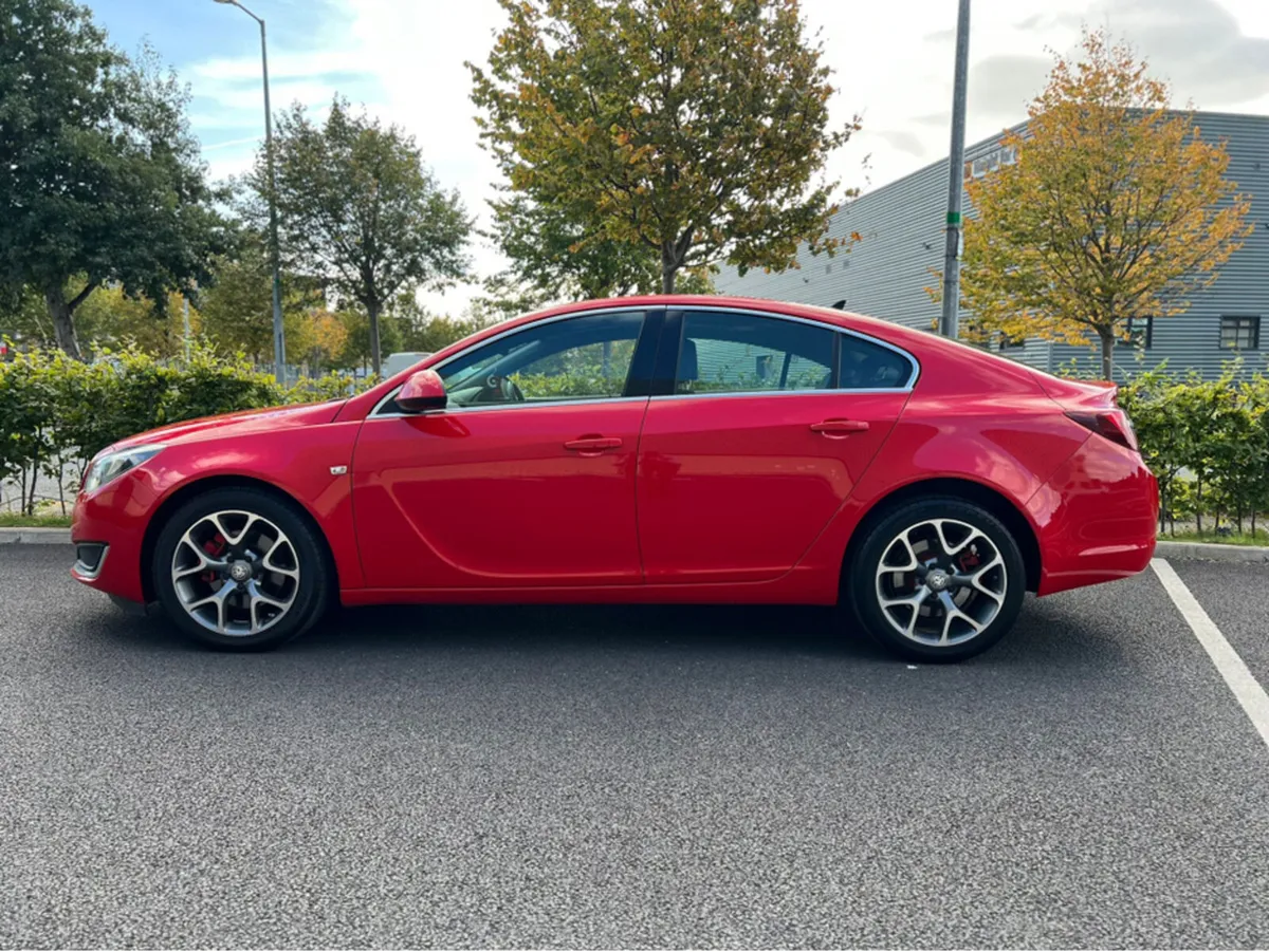 Vauxhall Insignia 2.0 DIESEL AUTO - Image 2