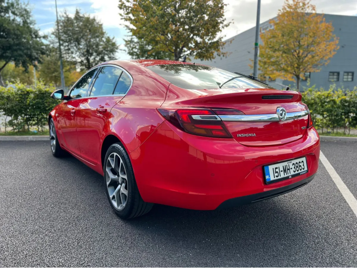 Vauxhall Insignia 2.0 DIESEL AUTO - Image 3