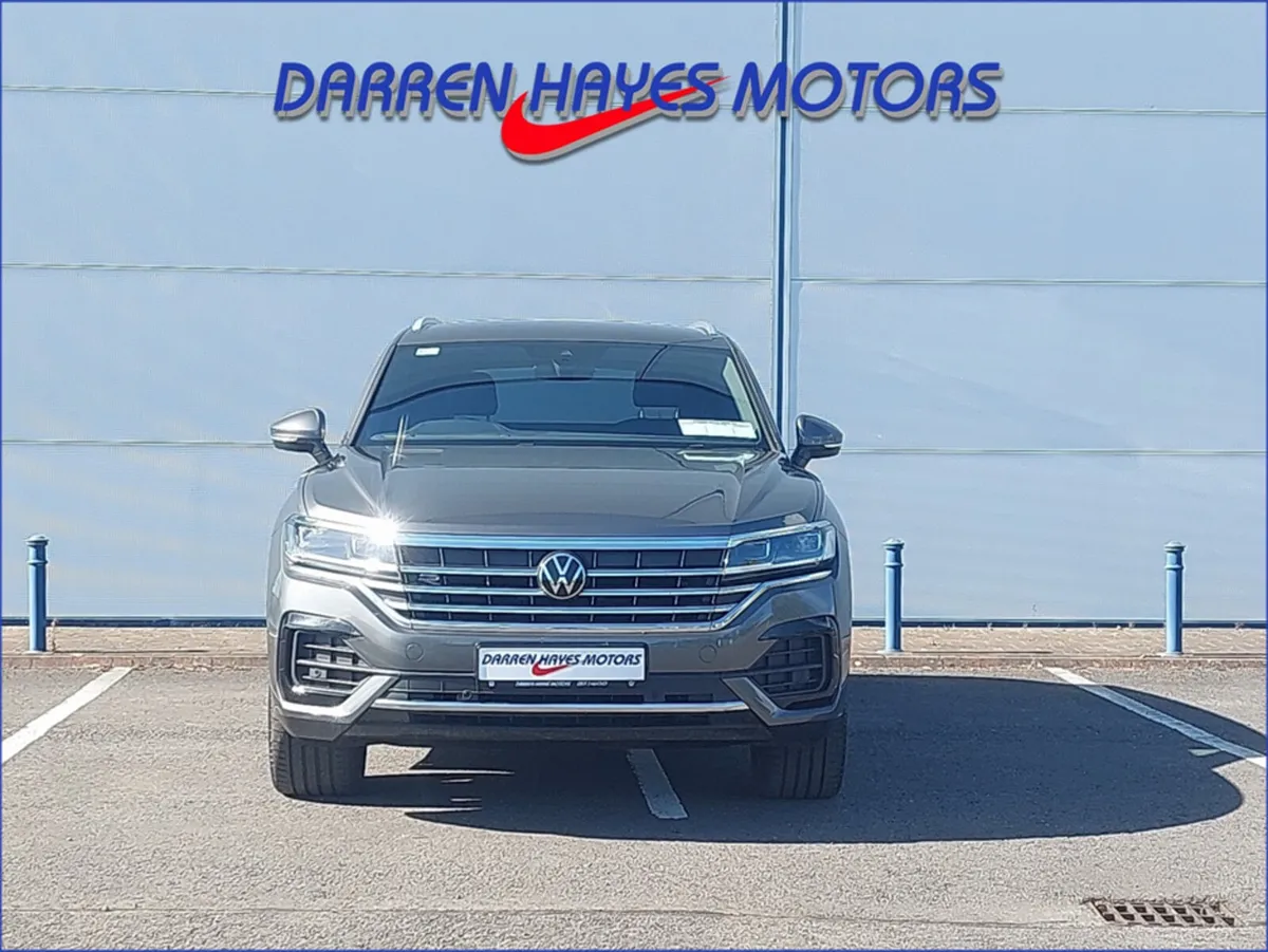 Volkswagen Touareg V6 R-LINE TDI AUTO - Image 3