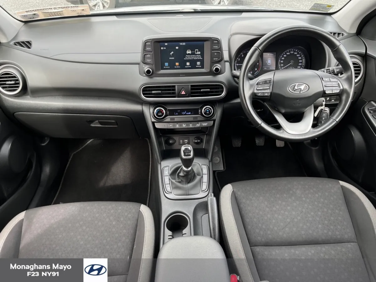 Hyundai KONA KAUAI EXECUTIVE 5DR - Image 2