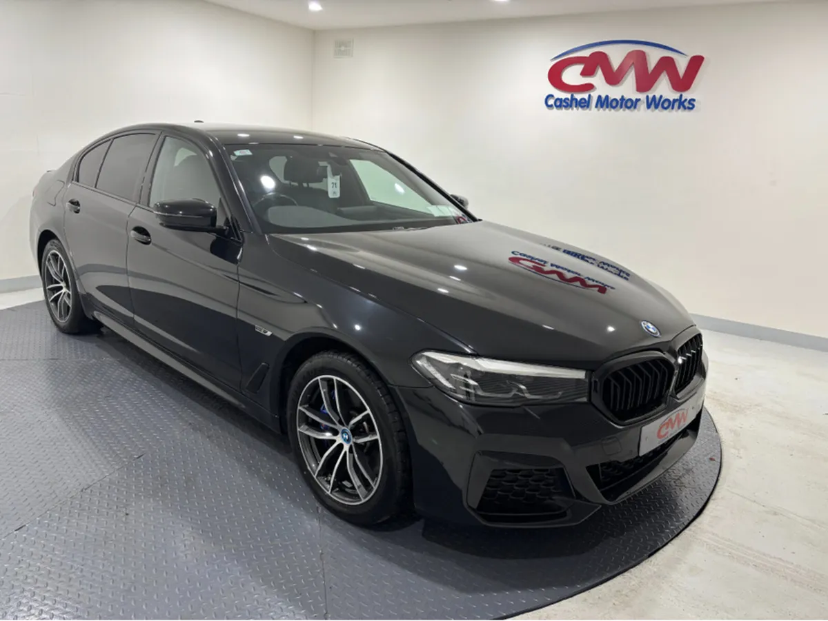 BMW 5-Series M SPORT AUTO 530E**COMFORT PACK**PLUG - Image 1