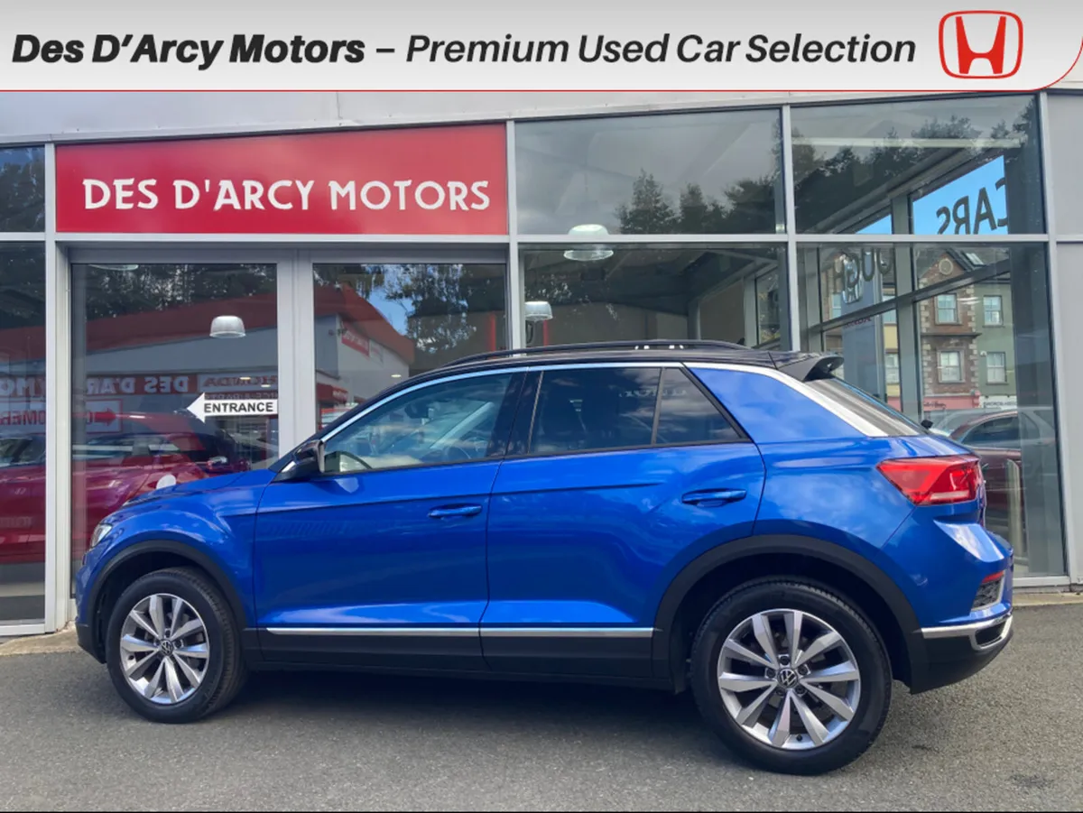 Volkswagen T-Roc DESIGN TSI LOW MILEAGE - Image 4