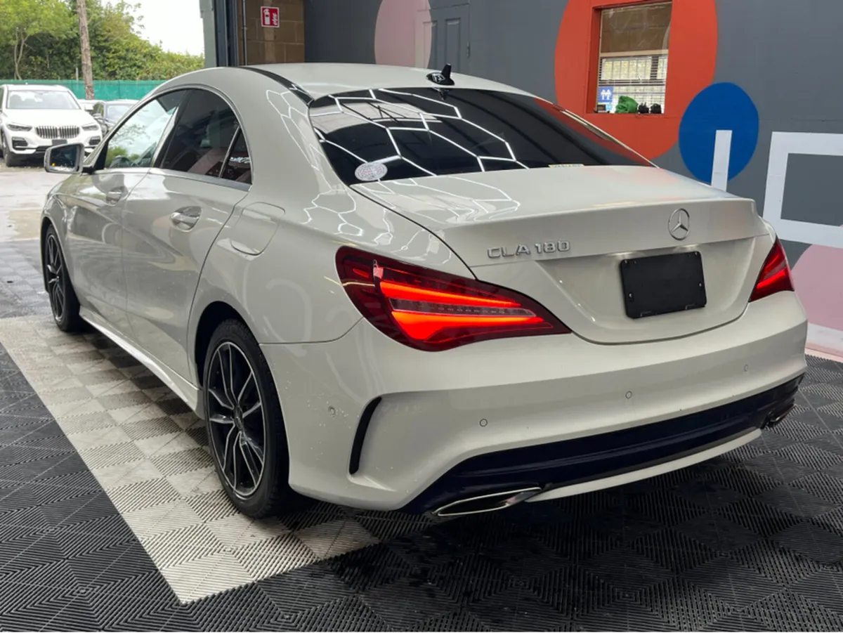 Mercedes-Benz CLA 2017 MERCEDES-BENZ CLA AMG STYLE - Image 4