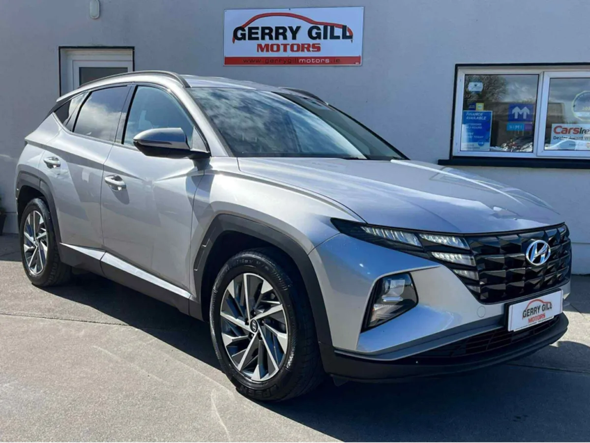 Hyundai Tucson EXECUTIVE 5DR  * REVERSE CAMERA * - Image 1