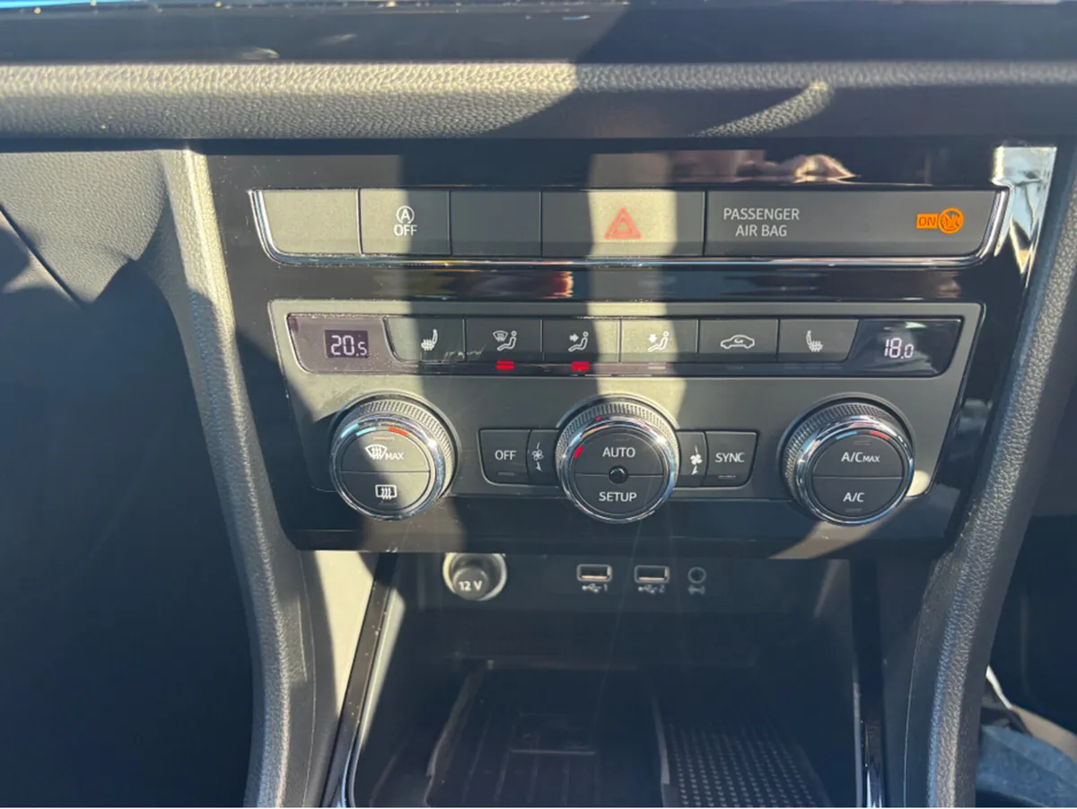 SEAT Ateca 1.6 TDI 115HP DSG XCELLENCE 5DR AUTO - Image 4