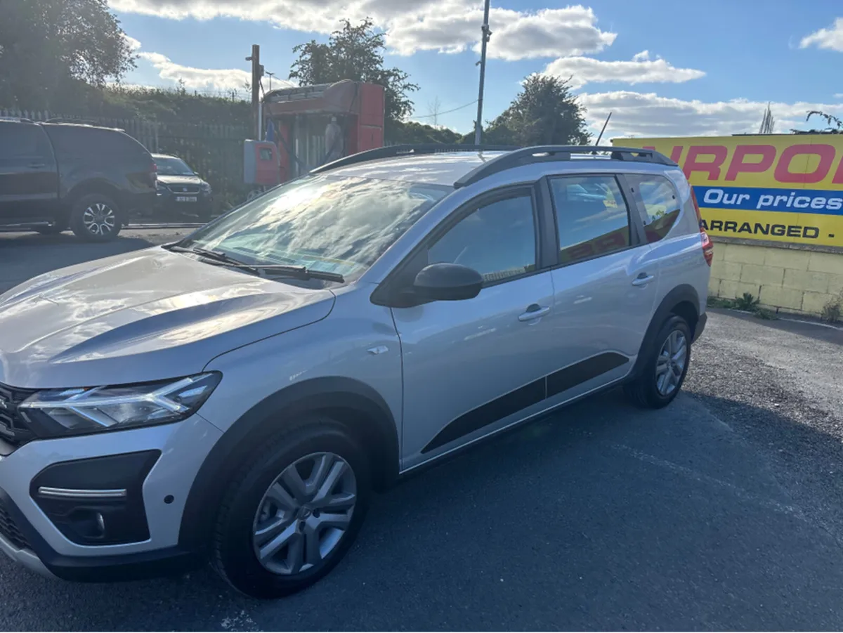 Dacia Jogger COMFORT TCE 110 5DR 7 Seater - Image 3