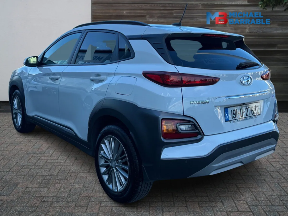 Hyundai KONA KAUAI 2WD EXECUTIVE 5DR - Image 4